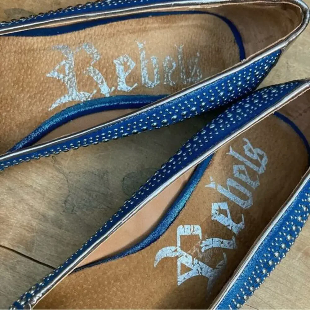 Rebels studded‎ loafer ballet flats metallic blue silver Glitzbot leather size 8